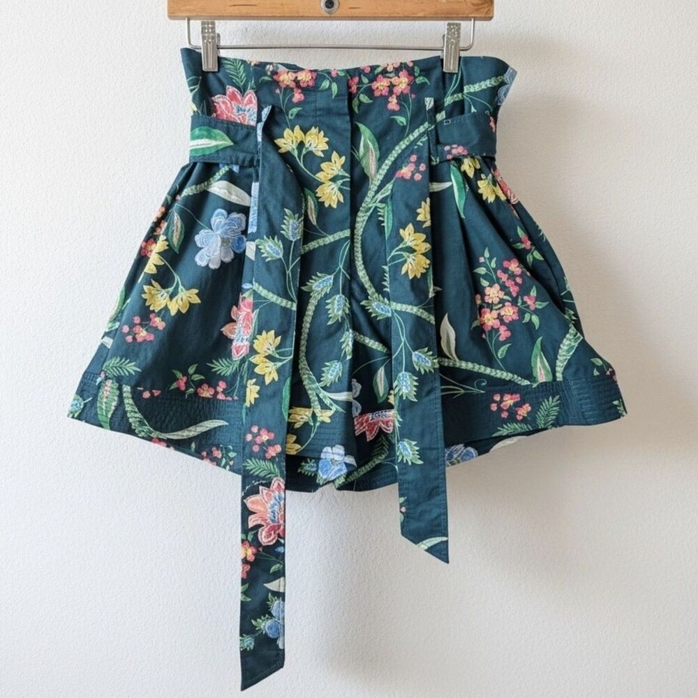 Cara Cara Whitaker Short in Ophella Floral Emerald SZ M $295 R Safari Paper bag